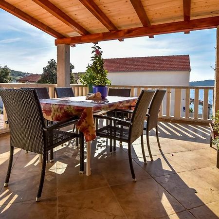 Apartments Pera Ражань Экстерьер фото