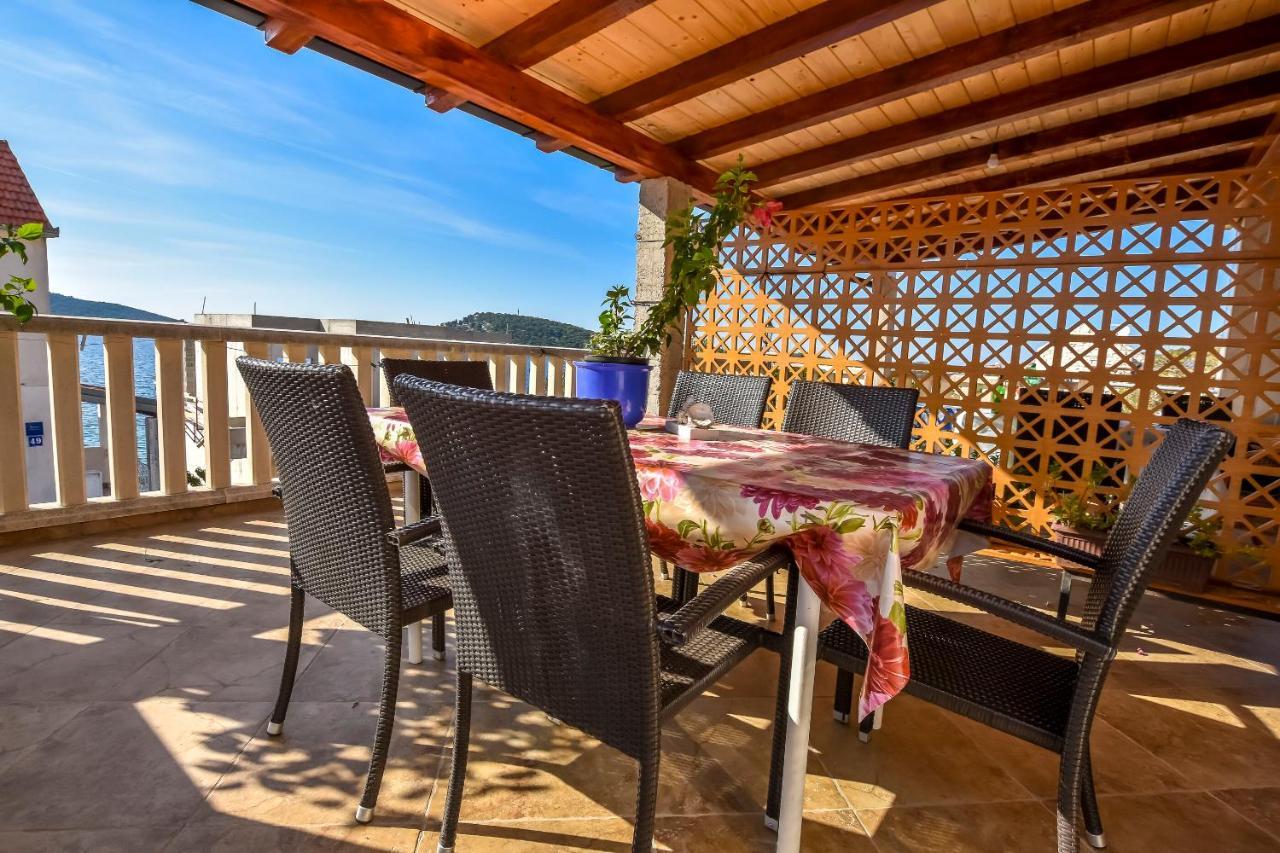 Apartments Pera Ражань Экстерьер фото